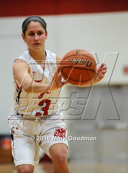 Thumbnail 3 in Katy Tigers vs Cinco Ranch photogallery.