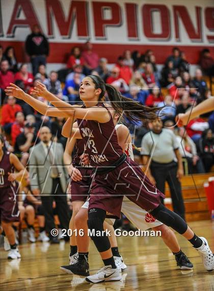 Thumbnail 2 in Katy Tigers vs Cinco Ranch photogallery.