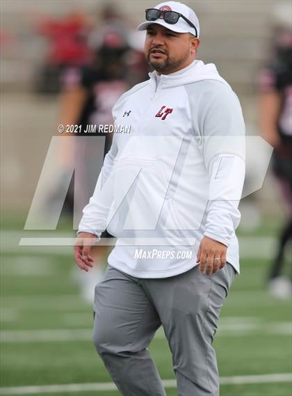 Thumbnail 2 in North Shore vs. Lake Travis (UIL 6A Semifinal) photogallery.