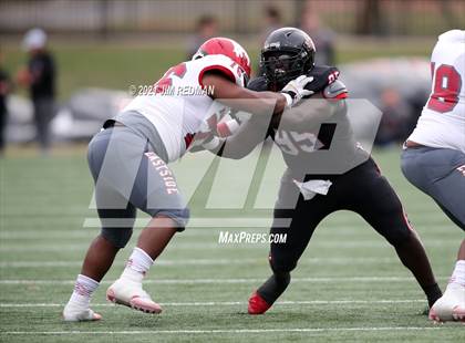 Thumbnail 2 in North Shore vs. Lake Travis (UIL 6A Semifinal) photogallery.
