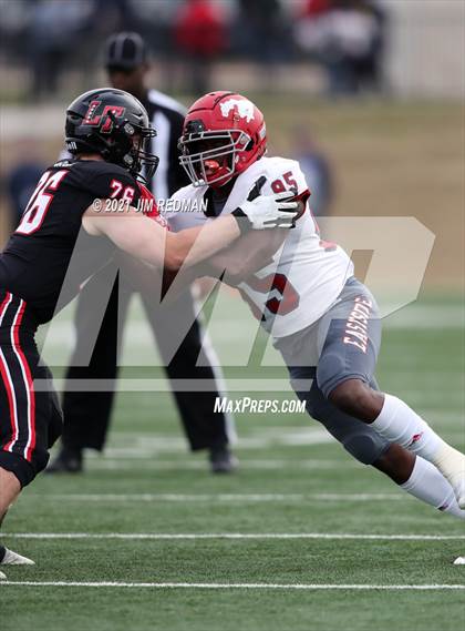 Thumbnail 3 in North Shore vs. Lake Travis (UIL 6A Semifinal) photogallery.