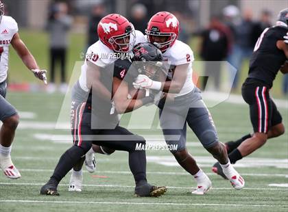 Thumbnail 1 in North Shore vs. Lake Travis (UIL 6A Semifinal) photogallery.