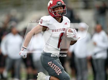 Thumbnail 2 in North Shore vs. Lake Travis (UIL 6A Semifinal) photogallery.