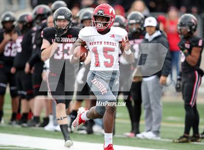 Thumbnail 2 in North Shore vs. Lake Travis (UIL 6A Semifinal) photogallery.