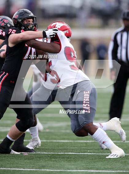 Thumbnail 1 in North Shore vs. Lake Travis (UIL 6A Semifinal) photogallery.