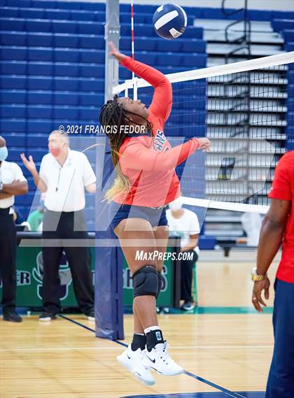 Thumbnail 3 in Tampa Bay Tech @ Sumner photogallery.