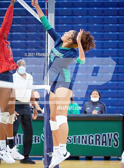 Thumbnail 2 in Tampa Bay Tech @ Sumner photogallery.