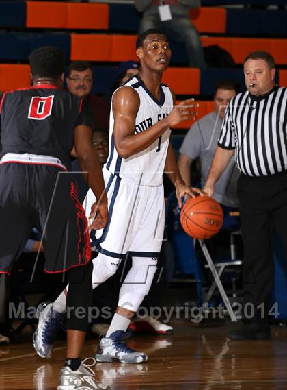 Thumbnail 2 in Our Savior New American vs. Prime Prep (Tarkanian Classic) photogallery.