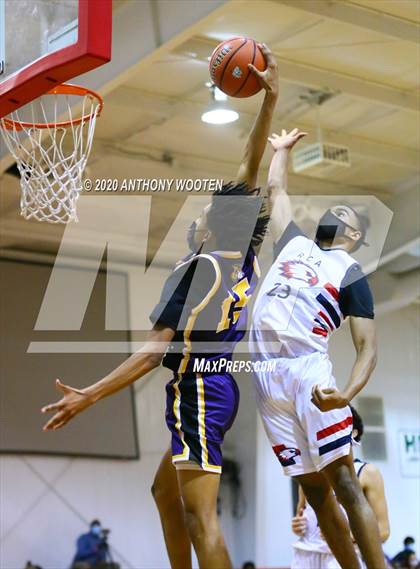 Thumbnail 2 in Word of God Christian Academy vs Raleigh Christian Academy (The BIG H.I.T. Holiday Invitational) photogallery.