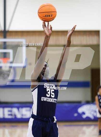 Thumbnail 1 in South Gwinnett vs Stephenson (Battle-On-The-Mountain Classic) photogallery.