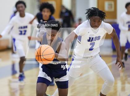Thumbnail 3 in South Gwinnett vs Stephenson (Battle-On-The-Mountain Classic) photogallery.