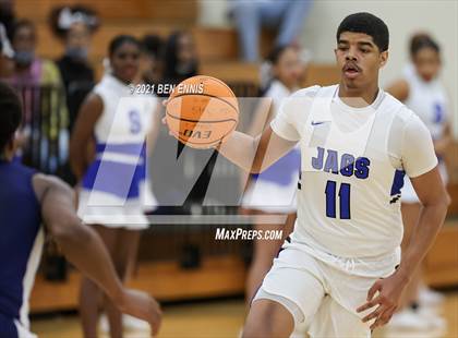 Thumbnail 1 in South Gwinnett vs Stephenson (Battle-On-The-Mountain Classic) photogallery.