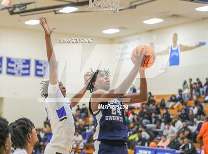 Thumbnail 1 in South Gwinnett vs Stephenson (Battle-On-The-Mountain Classic) photogallery.