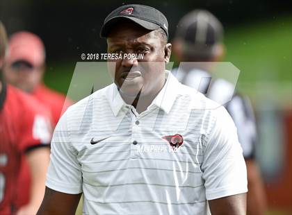 Thumbnail 3 in Hillcrest vs Greer (Greenville High Football Jamboree) photogallery.