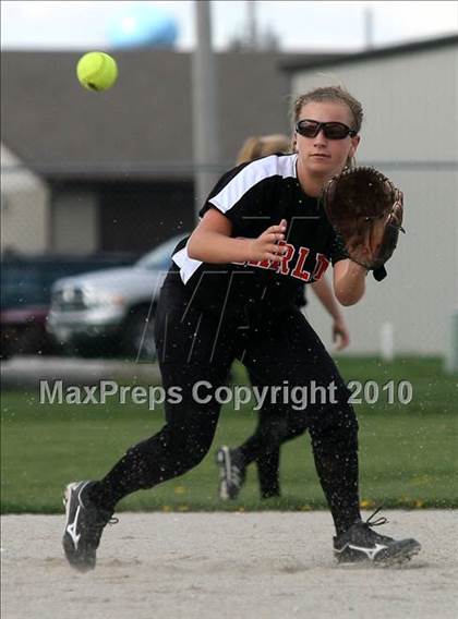 Thumbnail 2 in Guilford vs Harlem photogallery.