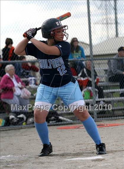 Thumbnail 2 in Guilford vs Harlem photogallery.