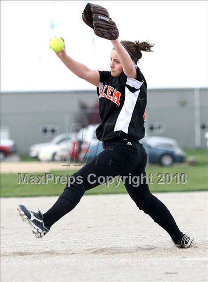 Thumbnail 1 in Guilford vs Harlem photogallery.