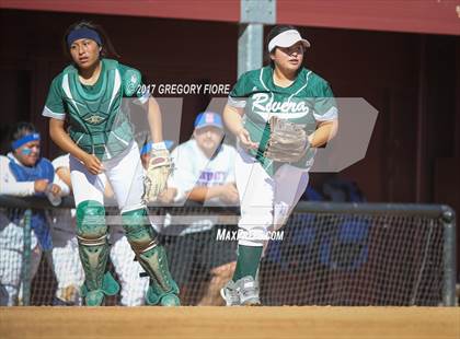 Thumbnail 3 in Rivera vs. University (CIF LACS D4 Final) photogallery.