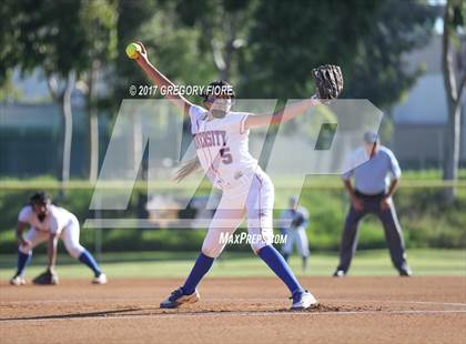 Thumbnail 2 in Rivera vs. University (CIF LACS D4 Final) photogallery.