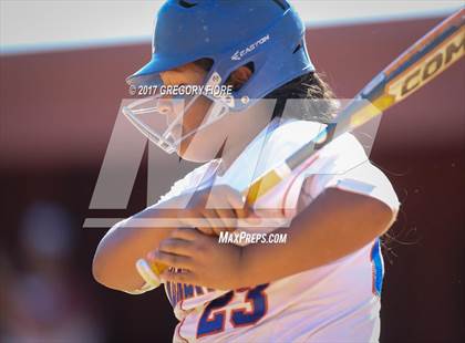 Thumbnail 3 in Rivera vs. University (CIF LACS D4 Final) photogallery.