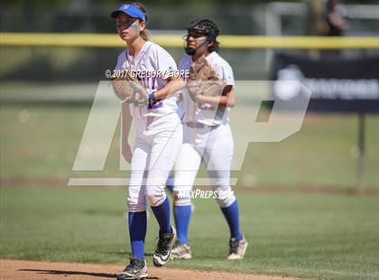 Thumbnail 3 in Rivera vs. University (CIF LACS D4 Final) photogallery.