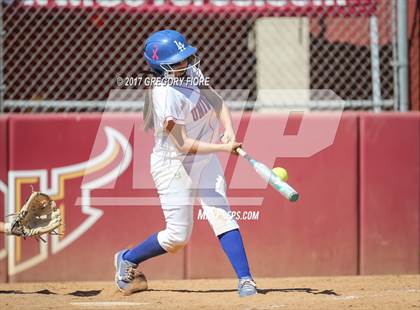Thumbnail 1 in Rivera vs. University (CIF LACS D4 Final) photogallery.