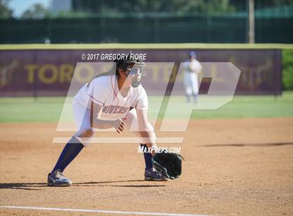 Thumbnail 1 in Rivera vs. University (CIF LACS D4 Final) photogallery.