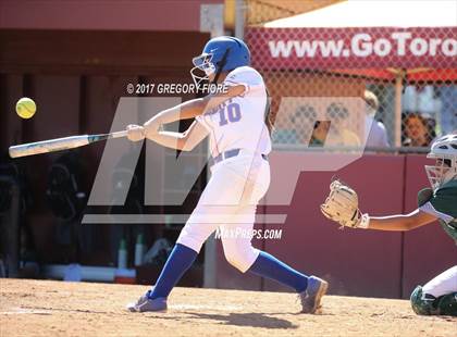 Thumbnail 1 in Rivera vs. University (CIF LACS D4 Final) photogallery.