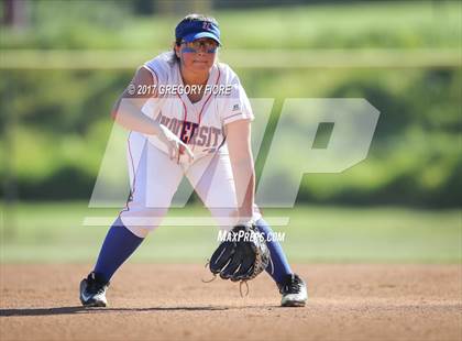 Thumbnail 3 in Rivera vs. University (CIF LACS D4 Final) photogallery.