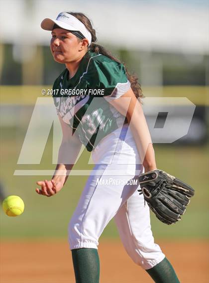 Thumbnail 1 in Rivera vs. University (CIF LACS D4 Final) photogallery.