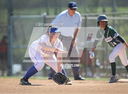 Thumbnail 3 in Rivera vs. University (CIF LACS D4 Final) photogallery.