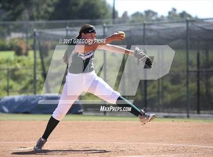 Thumbnail 3 in Rivera vs. University (CIF LACS D4 Final) photogallery.