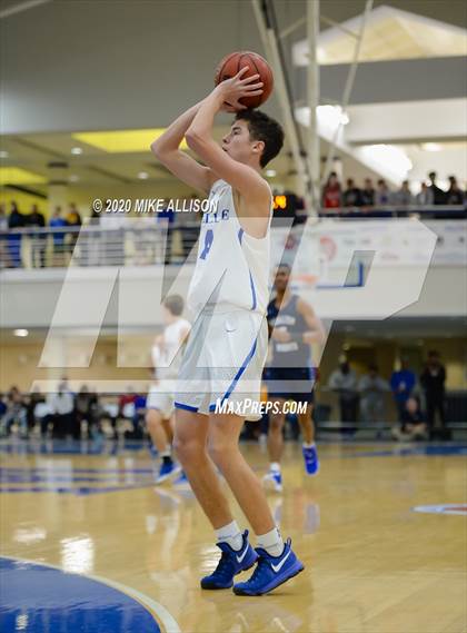 Thumbnail 2 in Hamilton Heights Christian Academy @ McCallie photogallery.