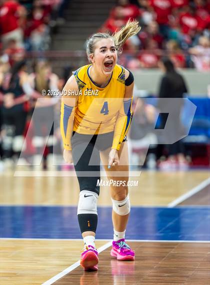 Thumbnail 2 in Simla vs. Sedgwick County (CHSAA 2A Championship) photogallery.