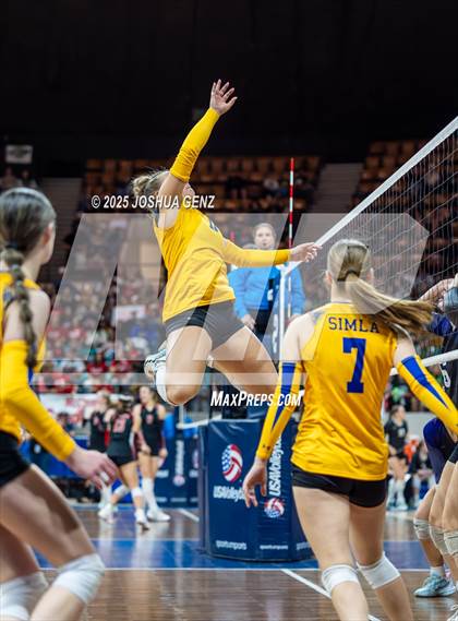Thumbnail 2 in Simla vs. Sedgwick County (CHSAA 2A Championship) photogallery.
