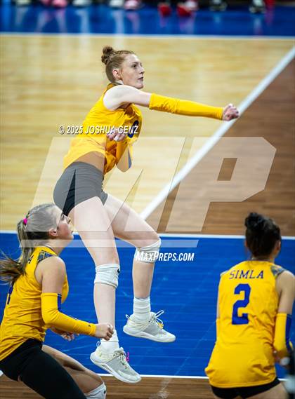 Thumbnail 1 in Simla vs. Sedgwick County (CHSAA 2A Championship) photogallery.