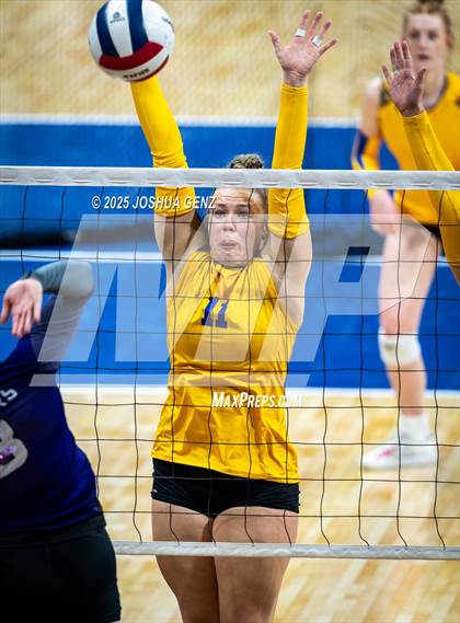 Thumbnail 3 in Simla vs. Sedgwick County (CHSAA 2A Championship) photogallery.