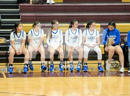 Thumbnail 2 in La Jolla Country Day vs. Fremont (Nike Tournament of Champions) photogallery.