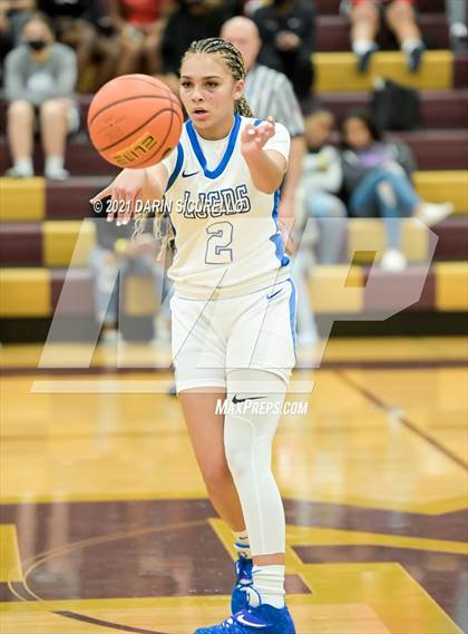 Thumbnail 3 in La Jolla Country Day vs. Fremont (Nike Tournament of Champions) photogallery.