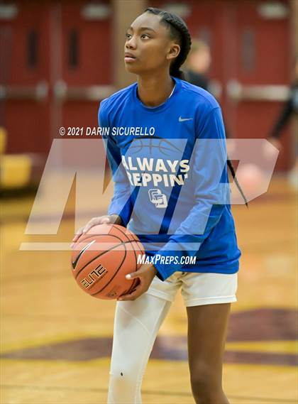 Thumbnail 3 in La Jolla Country Day vs. Fremont (Nike Tournament of Champions) photogallery.