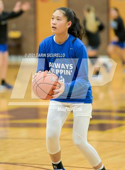 Thumbnail 2 in La Jolla Country Day vs. Fremont (Nike Tournament of Champions) photogallery.