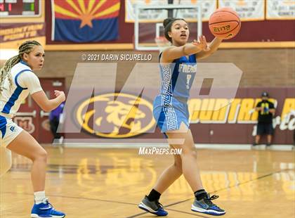 Thumbnail 2 in La Jolla Country Day vs. Fremont (Nike Tournament of Champions) photogallery.