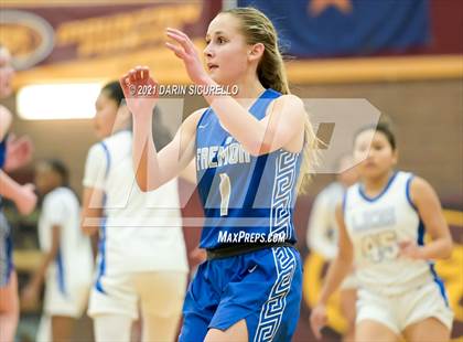 Thumbnail 3 in La Jolla Country Day vs. Fremont (Nike Tournament of Champions) photogallery.
