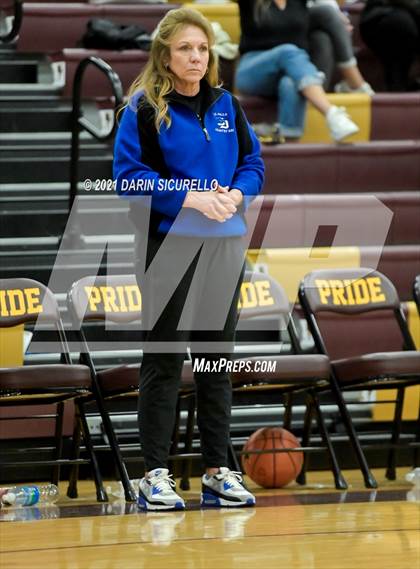 Thumbnail 3 in La Jolla Country Day vs. Fremont (Nike Tournament of Champions) photogallery.