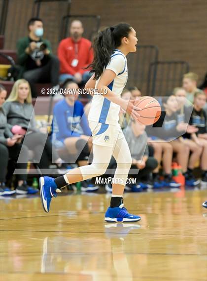 Thumbnail 2 in La Jolla Country Day vs. Fremont (Nike Tournament of Champions) photogallery.