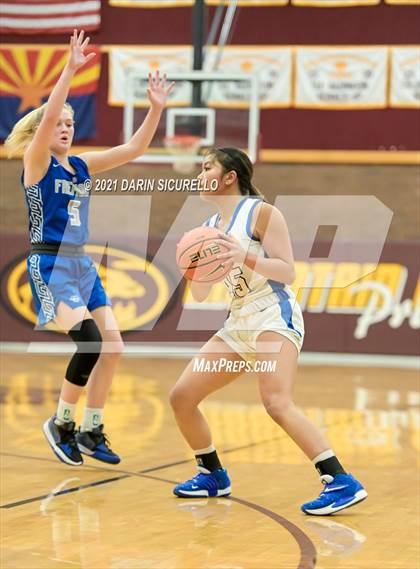 Thumbnail 1 in La Jolla Country Day vs. Fremont (Nike Tournament of Champions) photogallery.