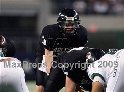 Thumbnail 3 in Burleson vs. Arlington (Texas Bi-District Playoffs) photogallery.