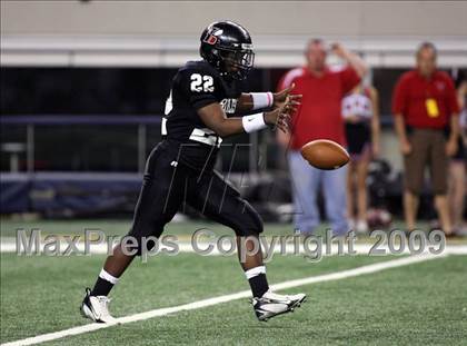 Thumbnail 2 in Burleson vs. Arlington (Texas Bi-District Playoffs) photogallery.