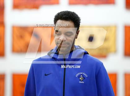 Thumbnail 3 in Lane Tech vs Proviso East (IHSA 4A Regional Semifinal) photogallery.