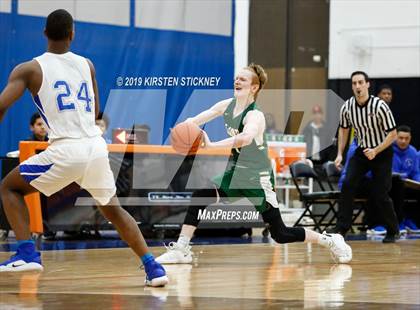 Thumbnail 2 in Lane Tech vs Proviso East (IHSA 4A Regional Semifinal) photogallery.